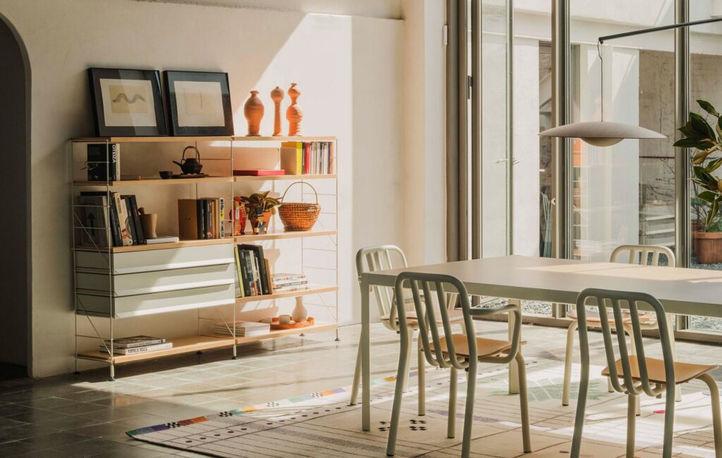 00_TRIA_shelving_system_living_room_03-R-R