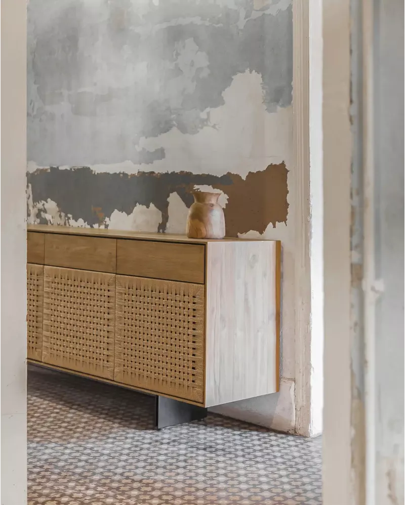 aparador-cora-de-madera-de-teca-reciclada-y-cuerda-de-papel-220-x-45-x-82-cm-con-patas-de-hierro